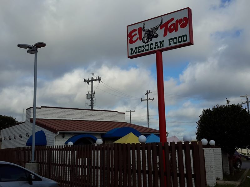 El Toro Mexican Food exterior